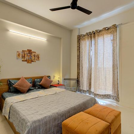 Signature 2Bhk Staycation Greater Noida Extérieur photo
