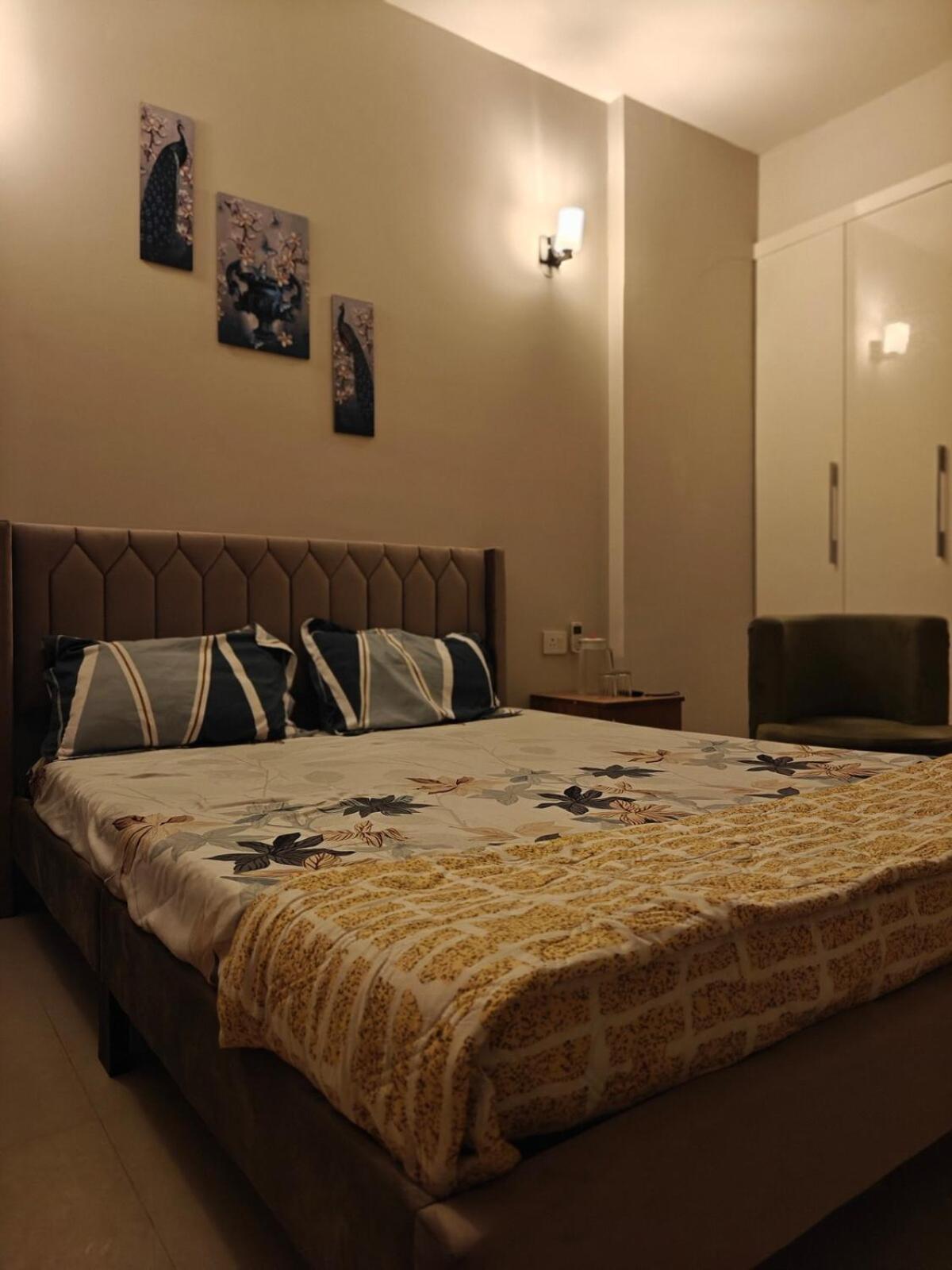 Signature 2Bhk Staycation Greater Noida Extérieur photo