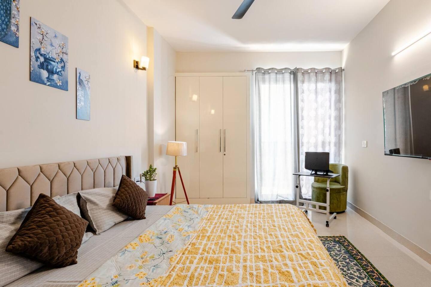 Signature 2Bhk Staycation Greater Noida Extérieur photo
